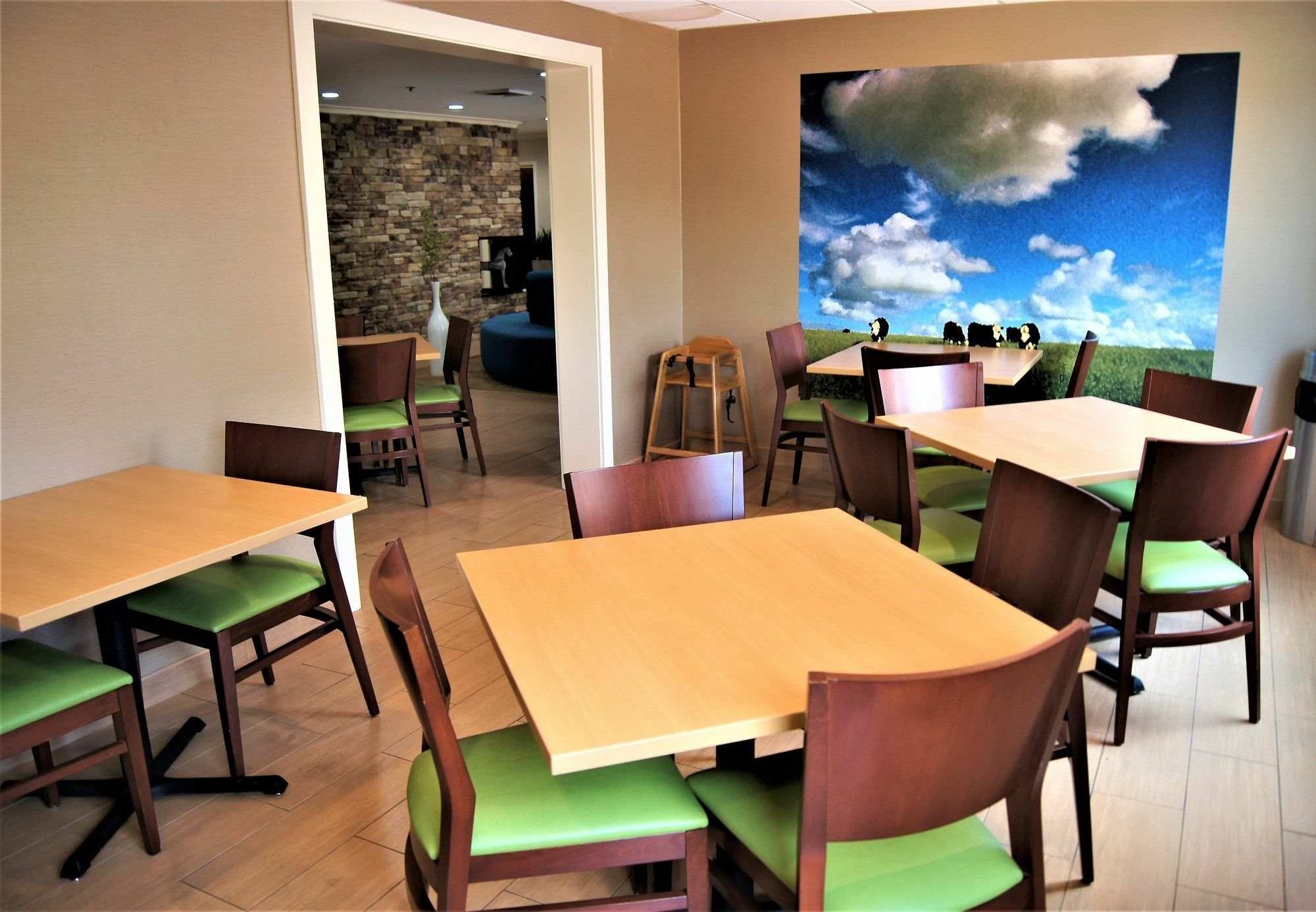 Garner Hotel Macon West By Ihg Exterior foto